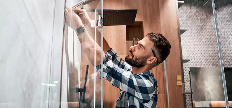 Replace Shower Doors with Frameless Saginaw